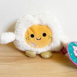 NWT Bum Bumz Enrique Egg Plush